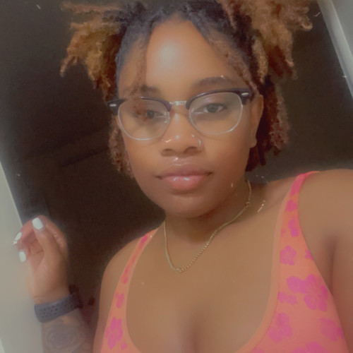 Nia M. profile photo