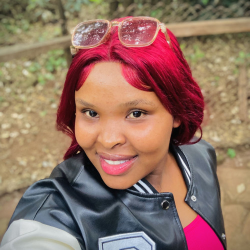candey l. profile photo