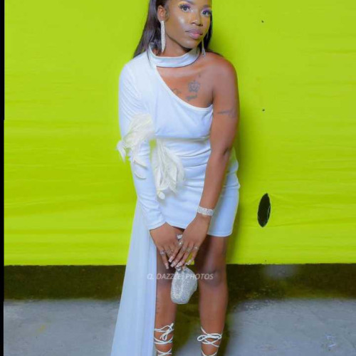 lala b. profile photo