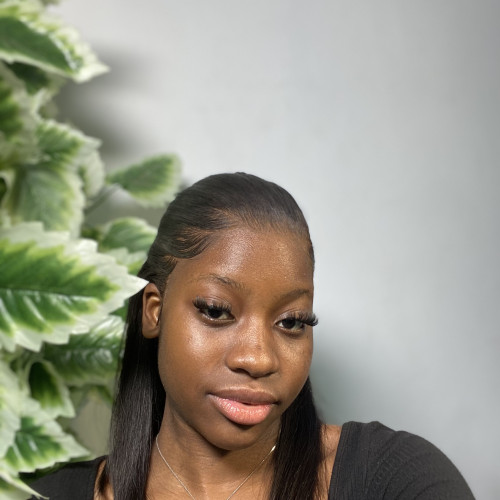 Yvonne  B. profile photo