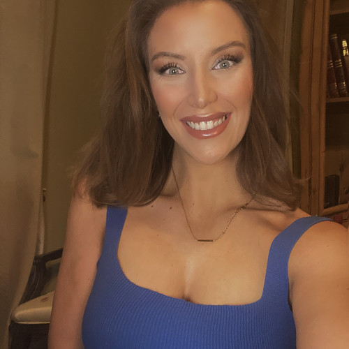 Nicole E.