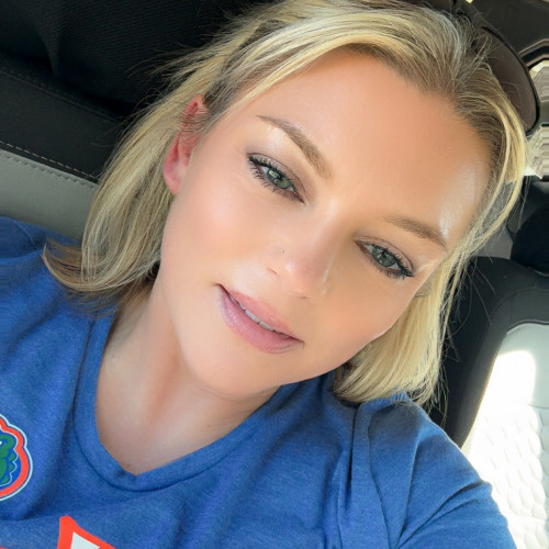 Tori W.