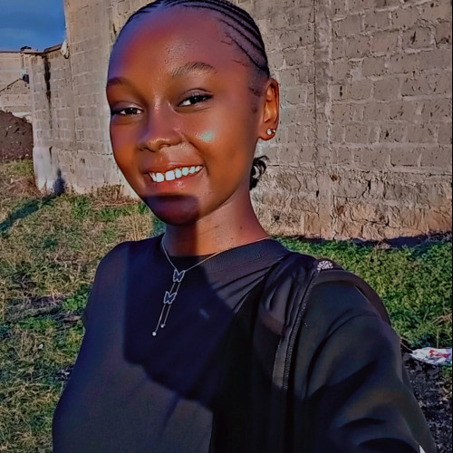 Nilyne W. profile photo