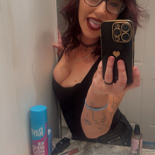 Toxic B. profile photo
