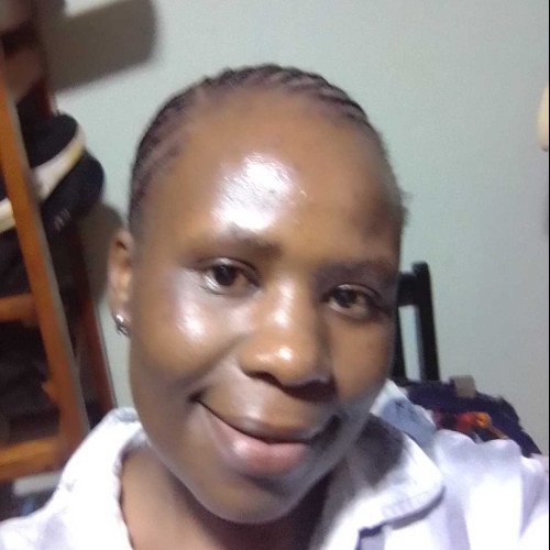 leah w. profile photo