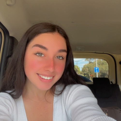 Caitlin S.