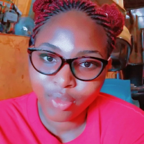 Mari G.