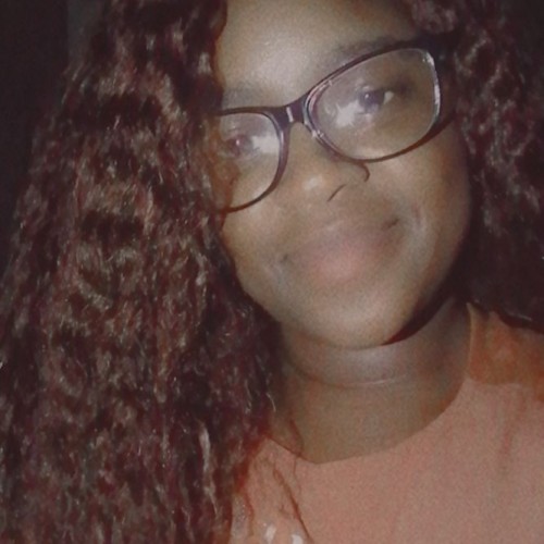 Naya R.