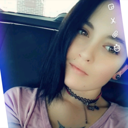 Nikki B.