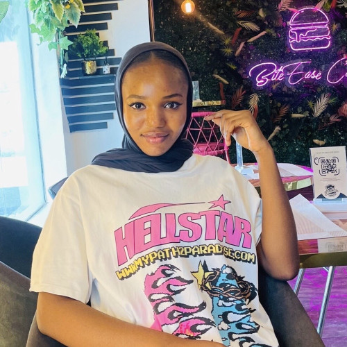 Feezah A. profile photo