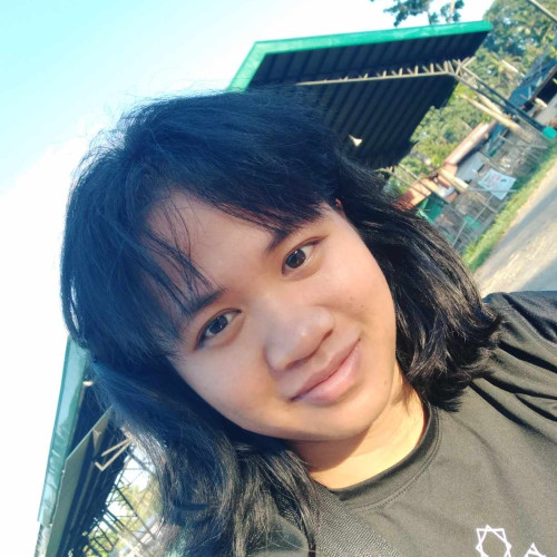 Denisse M. profile photo