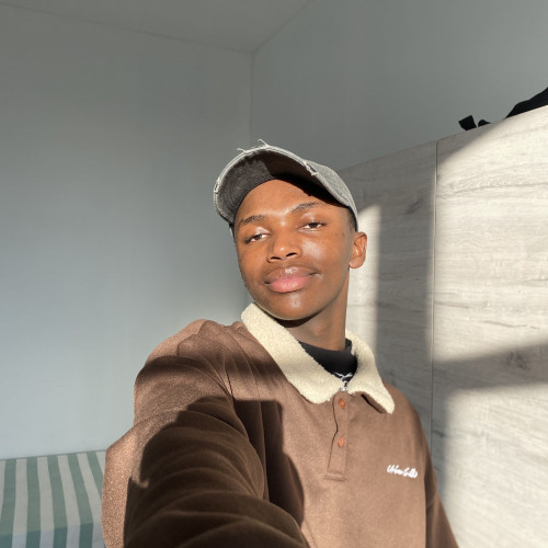 Thando M. profile photo