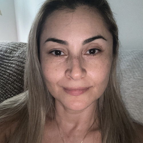 Derly P. profile photo
