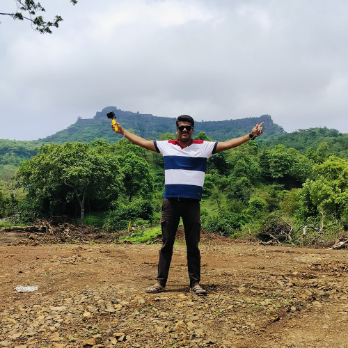 Shubh L. profile photo