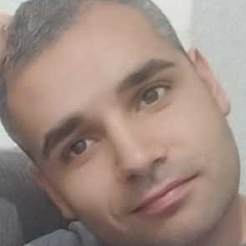 Javier R.