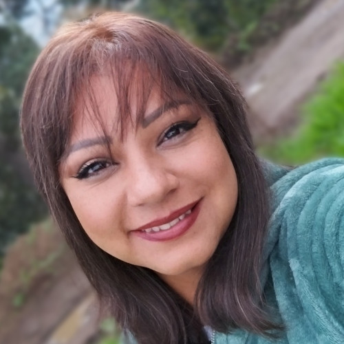 DEBETH S. profile photo