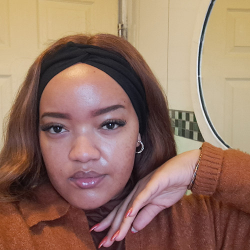 Yoli B. profile photo