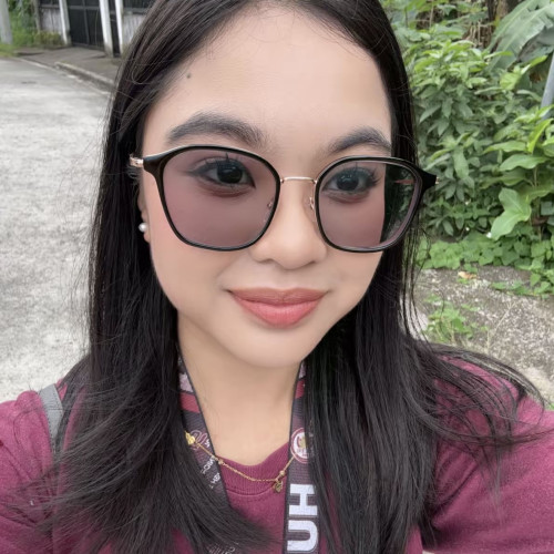 Arianne V. profile photo