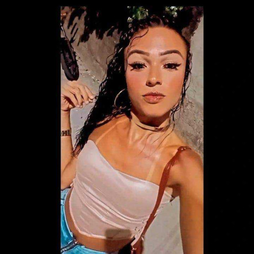 ivy e. profile photo