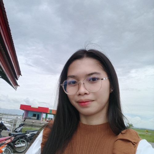 Elaiza B. profile photo