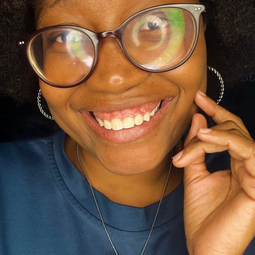 Unaswi M. profile photo