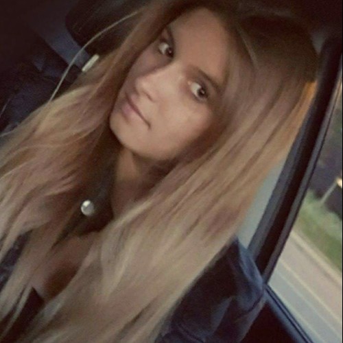 Laura K.
