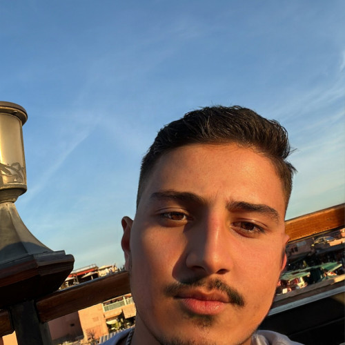 Elias Y.