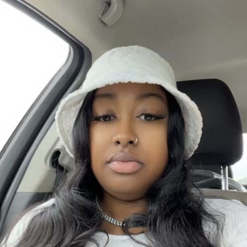 Quanisha  C.