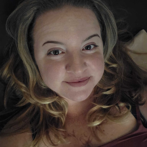 Nellie E. profile photo