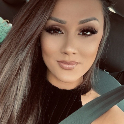 Elisa C.