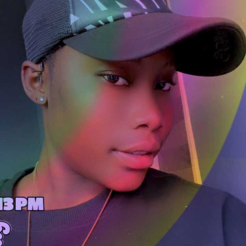 mhiz f. profile photo