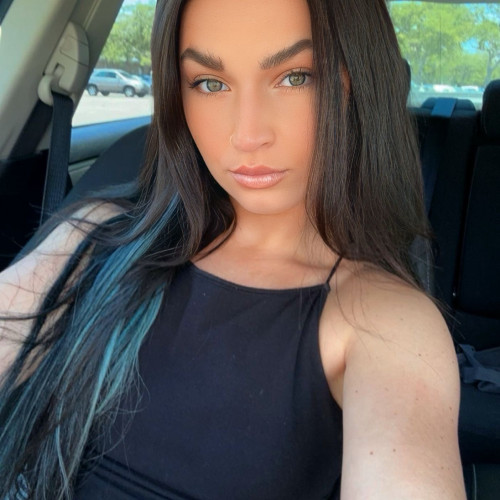 Zoe  T.