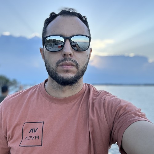 Yahia T.