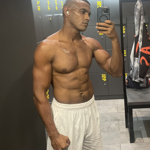 Tarik a.