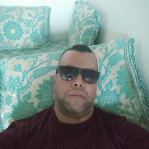 youness  y. profile photo