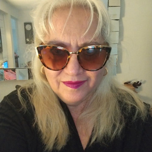 Cristina Araceli C. profile photo