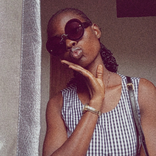 Favour  E. profile photo