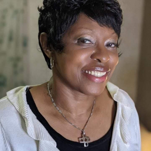 Loraine F. profile photo