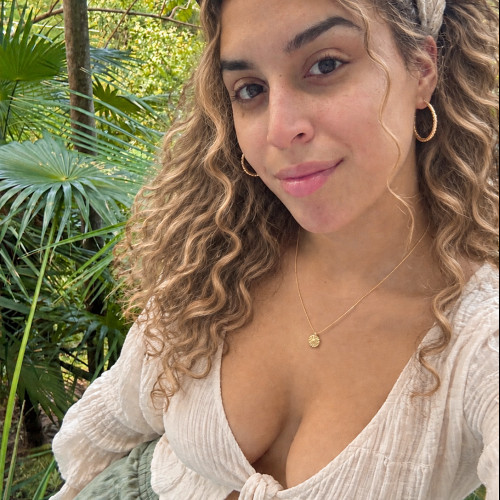 Stephanie  M. profile photo