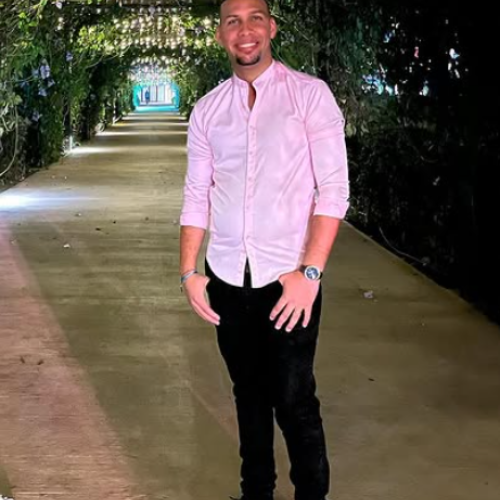 Ezequiel R. profile photo