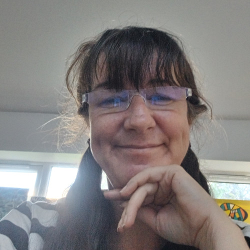 Victoria  T.