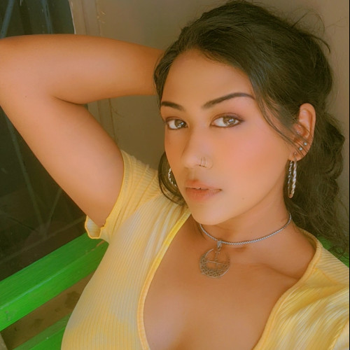 Dee J. profile photo