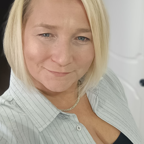 Lenka L. profile photo