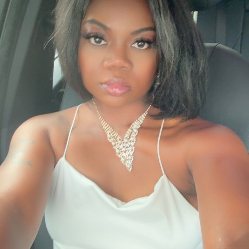 Lia M. profile photo