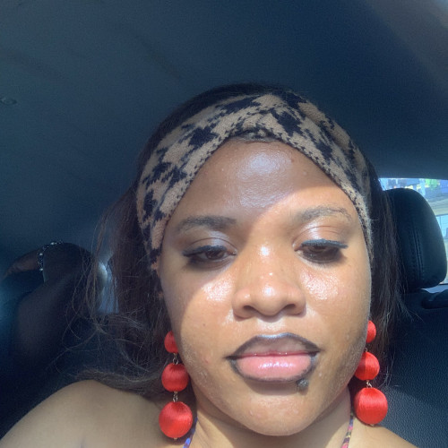 Favour  E. profile photo