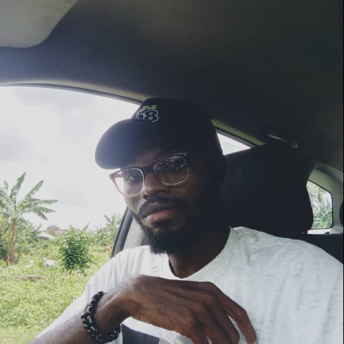 Akan V.