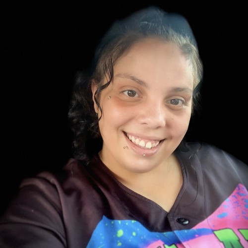Lisa  R.