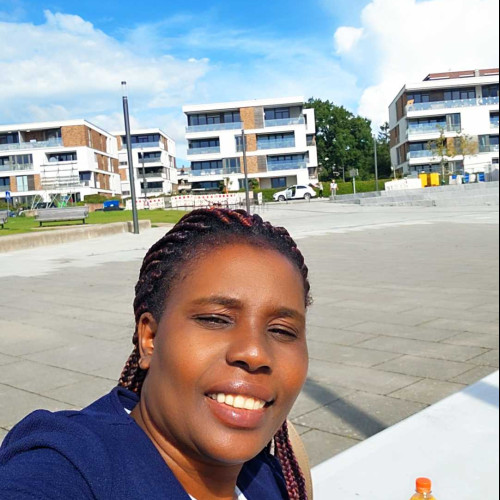Pauline K. profile photo