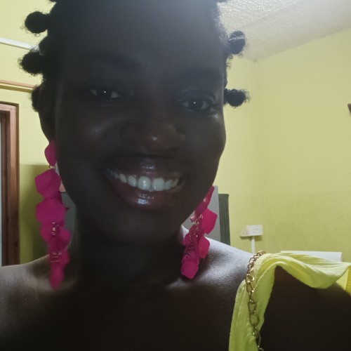Aunjel  C.
