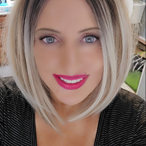 Ashley W. profile photo